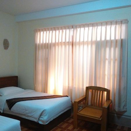 Inle Star Hotel Nyaung Shwe Habitación foto